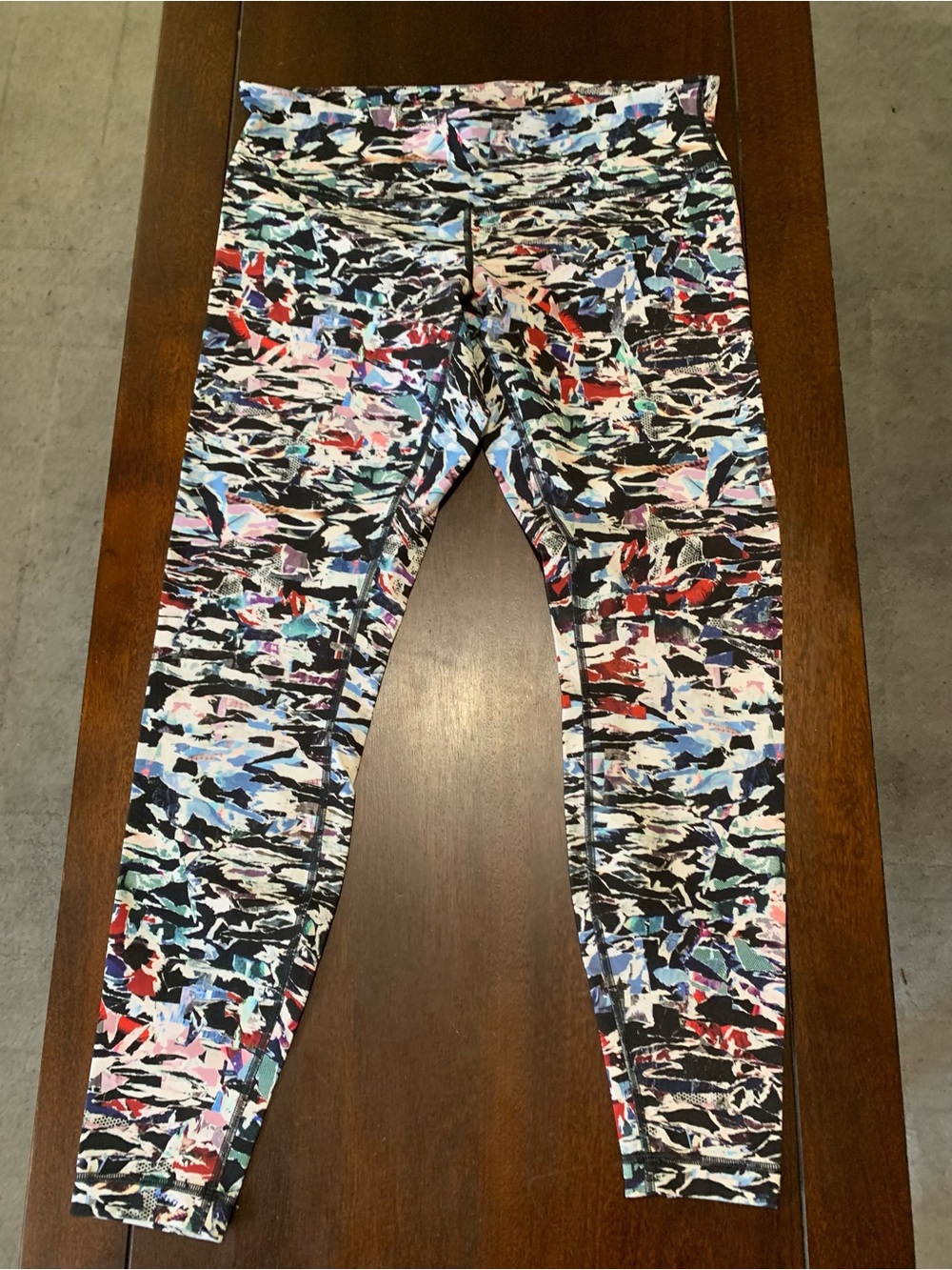 lululemon athletica Multicolor Abstract Print Leggings - Navy Base - Picture 3 of 4
